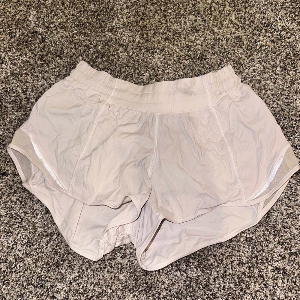 Hotty hot lululemon shorts